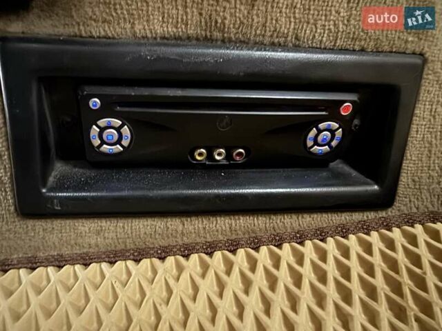 Сірий Мерседес М-Клас, об'ємом двигуна 3.5 л та пробігом 174 тис. км за 11750 $, фото 69 на Automoto.ua