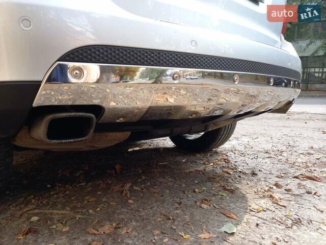 Серый Мерседес М-Класс, объемом двигателя 3.5 л и пробегом 180 тыс. км за 14350 $, фото 6 на Automoto.ua