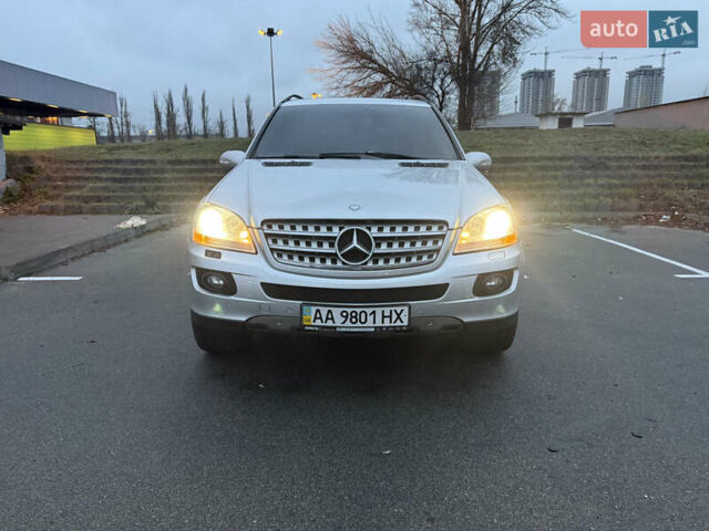 Серый Мерседес М-Класс, объемом двигателя 3.5 л и пробегом 234 тыс. км за 11700 $, фото 6 на Automoto.ua