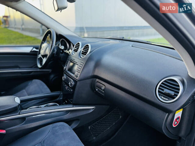 Сірий Мерседес М-Клас, об'ємом двигуна 3 л та пробігом 345 тис. км за 11499 $, фото 42 на Automoto.ua