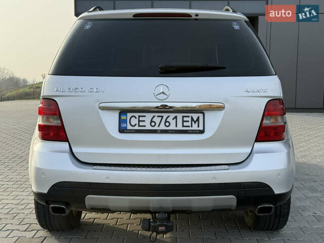 Серый Мерседес М-Класс, объемом двигателя 3 л и пробегом 275 тыс. км за 14800 $, фото 7 на Automoto.ua