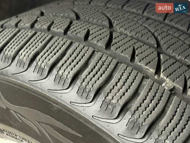 Сірий Мерседес М-Клас, об'ємом двигуна 3.5 л та пробігом 223 тис. км за 8999 $, фото 18 на Automoto.ua