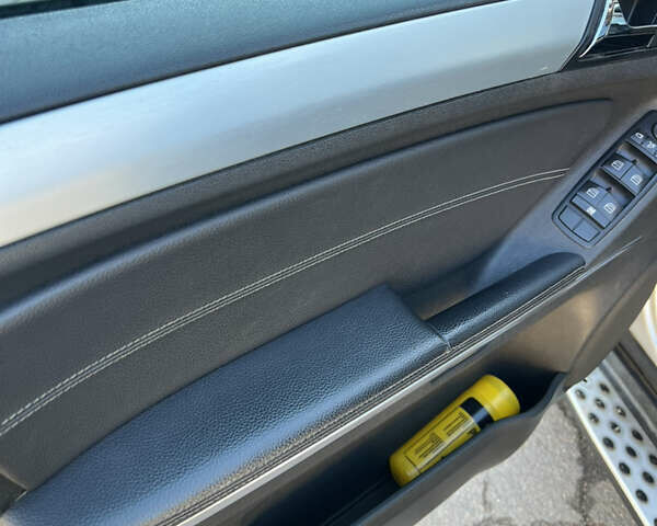 Серый Мерседес М-Класс, объемом двигателя 2.99 л и пробегом 254 тыс. км за 14499 $, фото 40 на Automoto.ua