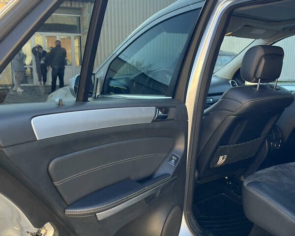 Серый Мерседес М-Класс, объемом двигателя 2.99 л и пробегом 254 тыс. км за 14499 $, фото 52 на Automoto.ua