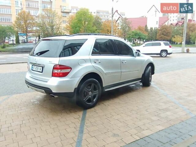 Сірий Мерседес М-Клас, об'ємом двигуна 3.5 л та пробігом 262 тис. км за 12600 $, фото 24 на Automoto.ua