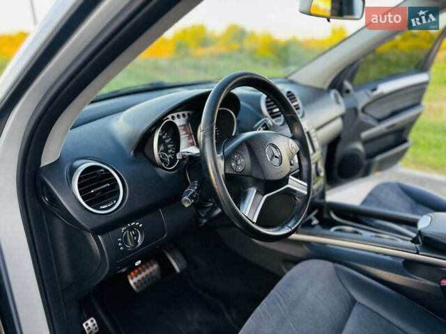 Сірий Мерседес М-Клас, об'ємом двигуна 3 л та пробігом 345 тис. км за 11499 $, фото 45 на Automoto.ua
