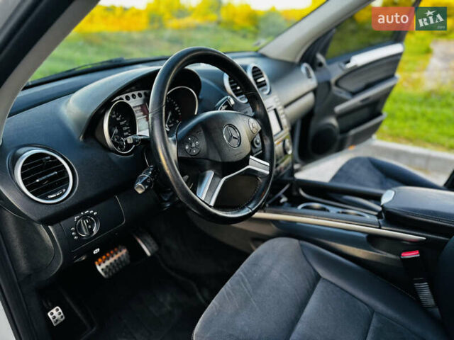 Сірий Мерседес М-Клас, об'ємом двигуна 3 л та пробігом 345 тис. км за 11499 $, фото 49 на Automoto.ua