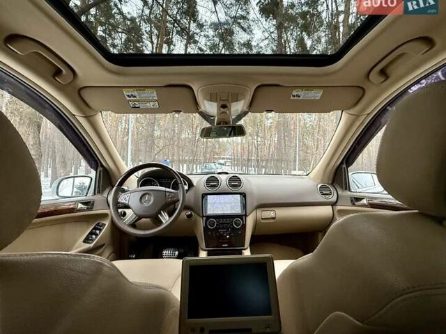 Сірий Мерседес М-Клас, об'ємом двигуна 3.5 л та пробігом 174 тис. км за 11750 $, фото 16 на Automoto.ua
