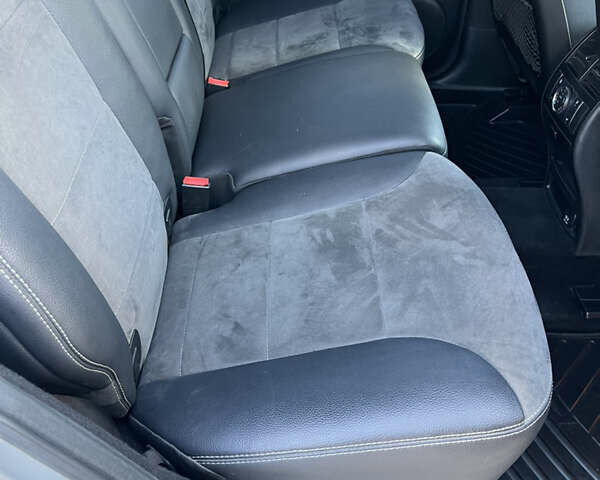 Серый Мерседес М-Класс, объемом двигателя 2.99 л и пробегом 254 тыс. км за 14499 $, фото 60 на Automoto.ua