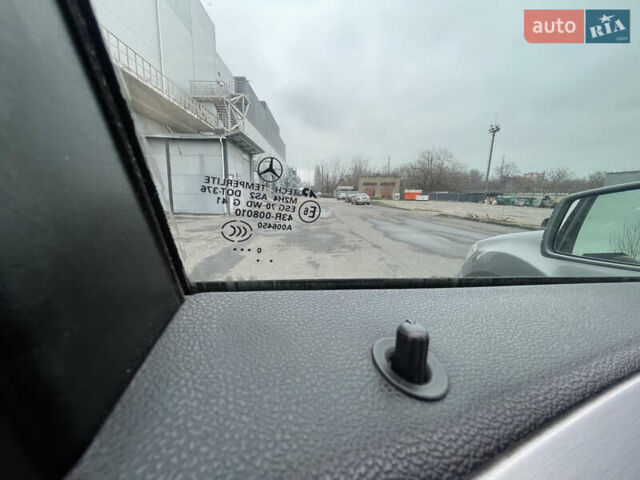 Сірий Мерседес М-Клас, об'ємом двигуна 3 л та пробігом 375 тис. км за 16500 $, фото 16 на Automoto.ua