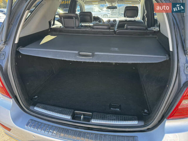 Серый Мерседес М-Класс, объемом двигателя 3 л и пробегом 245 тыс. км за 11900 $, фото 16 на Automoto.ua