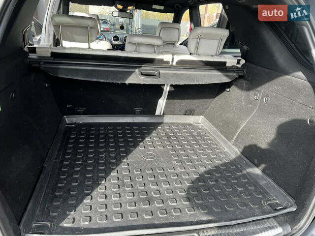 Серый Мерседес М-Класс, объемом двигателя 2.99 л и пробегом 293 тыс. км за 16500 $, фото 18 на Automoto.ua