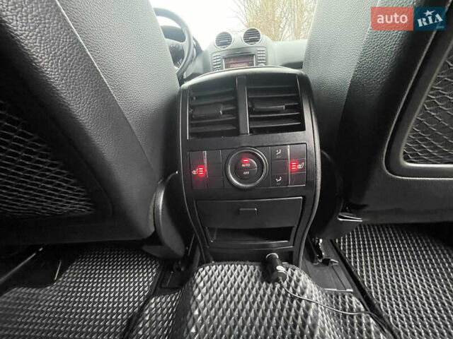 Сірий Мерседес М-Клас, об'ємом двигуна 3 л та пробігом 375 тис. км за 16500 $, фото 11 на Automoto.ua
