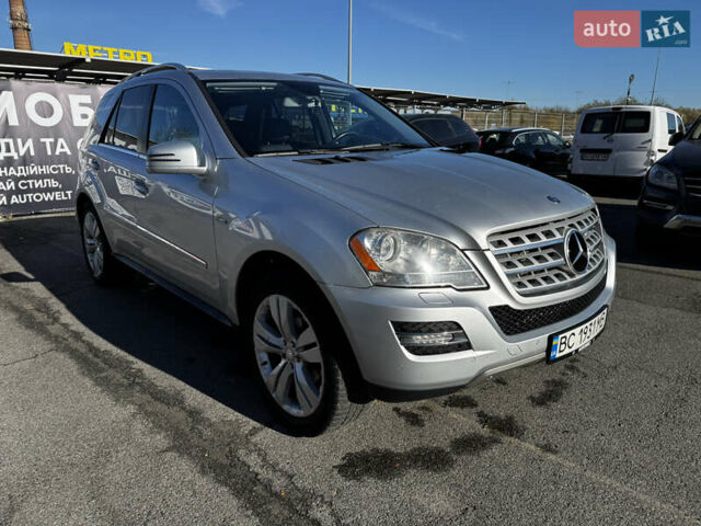 Серый Мерседес М-Класс, объемом двигателя 3 л и пробегом 245 тыс. км за 11900 $, фото 6 на Automoto.ua