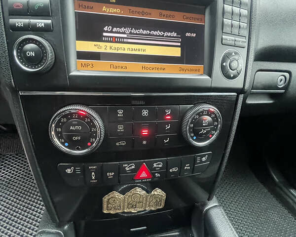 Сірий Мерседес М-Клас, об'ємом двигуна 3 л та пробігом 375 тис. км за 16500 $, фото 17 на Automoto.ua