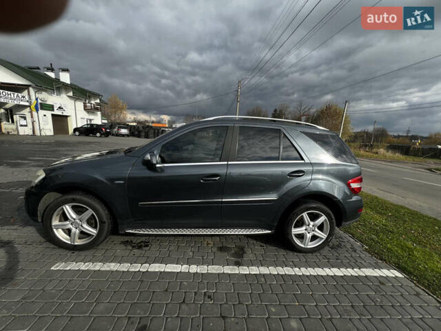 Серый Мерседес М-Класс, объемом двигателя 2.99 л и пробегом 293 тыс. км за 16500 $, фото 19 на Automoto.ua