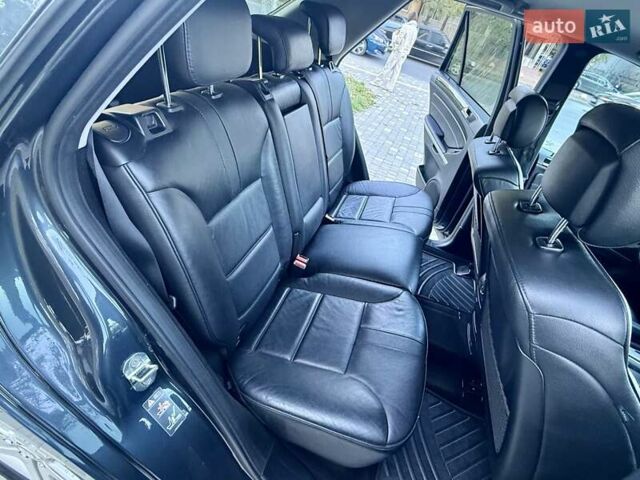 Мерседес М-Класс 2011 в Одессе на Automoto.ua Серый Мерседес М-Класс, объемом двигателя 3.5 л и пробегом 163 тыс. км за 13900 $, фото 65 на Automoto.ua