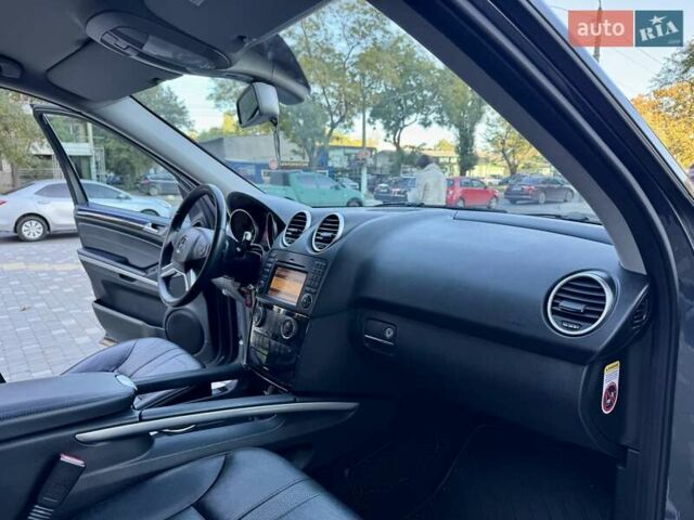 Мерседес М-Класс 2011 в Одессе на Automoto.ua Серый Мерседес М-Класс, объемом двигателя 3.5 л и пробегом 163 тыс. км за 13900 $, фото 47 на Automoto.ua