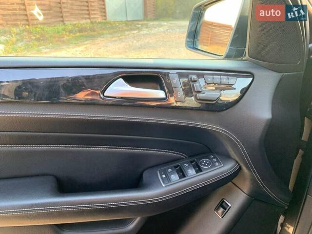 Серый Мерседес М-Класс, объемом двигателя 2.99 л и пробегом 209 тыс. км за 20700 $, фото 13 на Automoto.ua