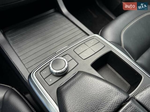 Серый Мерседес М-Класс, объемом двигателя 2.14 л и пробегом 214 тыс. км за 19000 $, фото 22 на Automoto.ua