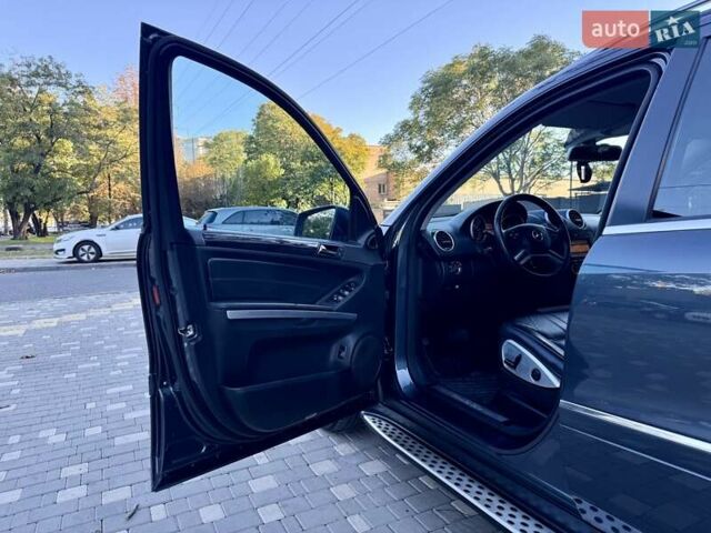 Мерседес М-Класс 2011 в Одессе на Automoto.ua Серый Мерседес М-Класс, объемом двигателя 3.5 л и пробегом 163 тыс. км за 13900 $, фото 27 на Automoto.ua