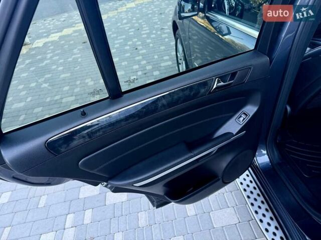 Мерседес М-Класс 2011 в Одессе на Automoto.ua Серый Мерседес М-Класс, объемом двигателя 3.5 л и пробегом 163 тыс. км за 13900 $, фото 51 на Automoto.ua