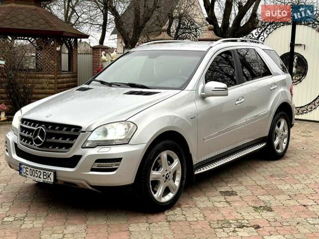 Сірий Мерседес М-Клас, об'ємом двигуна 2.99 л та пробігом 317 тис. км за 15700 $, фото 2 на Automoto.ua