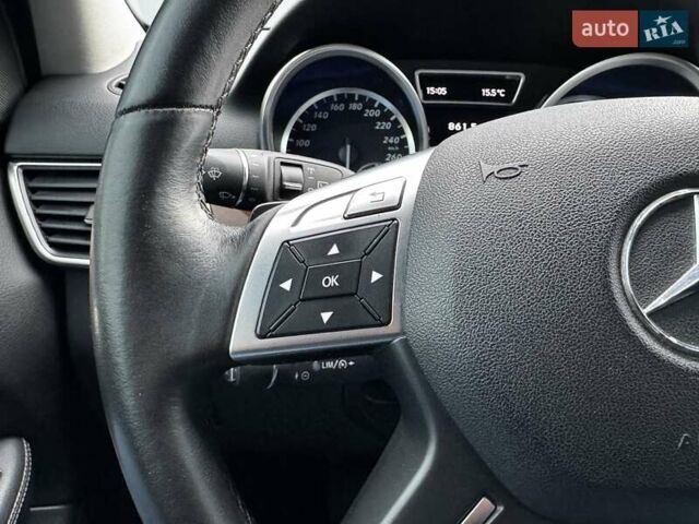 Сірий Мерседес М-Клас, об'ємом двигуна 2.14 л та пробігом 214 тис. км за 21900 $, фото 23 на Automoto.ua