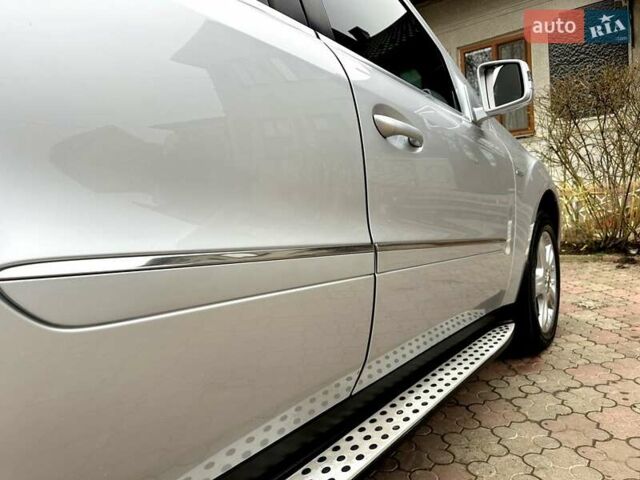 Сірий Мерседес М-Клас, об'ємом двигуна 2.99 л та пробігом 317 тис. км за 15700 $, фото 17 на Automoto.ua