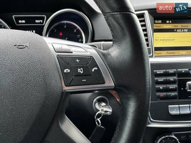 Сірий Мерседес М-Клас, об'ємом двигуна 2.14 л та пробігом 214 тис. км за 21900 $, фото 24 на Automoto.ua