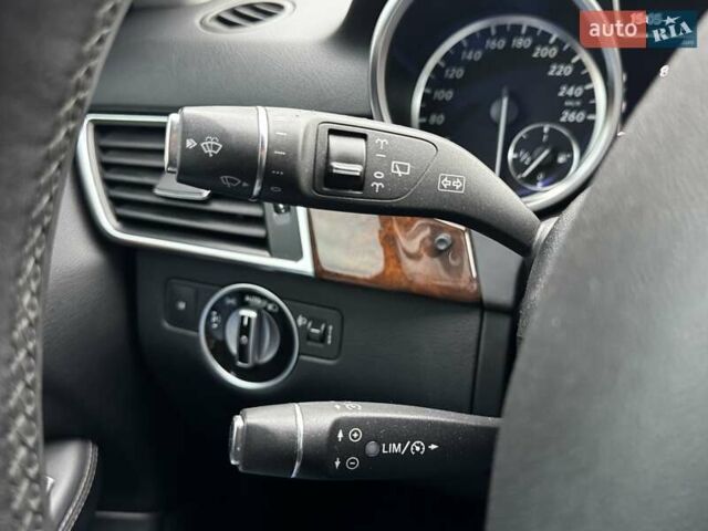 Серый Мерседес М-Класс, объемом двигателя 2.14 л и пробегом 214 тыс. км за 19000 $, фото 26 на Automoto.ua