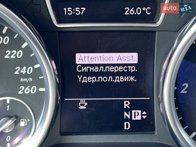 Сірий Мерседес М-Клас, об'ємом двигуна 2.99 л та пробігом 216 тис. км за 18490 $, фото 23 на Automoto.ua