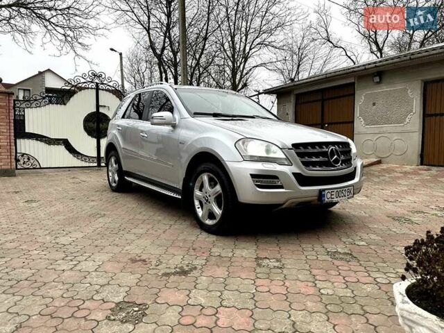 Сірий Мерседес М-Клас, об'ємом двигуна 2.99 л та пробігом 317 тис. км за 15700 $, фото 10 на Automoto.ua