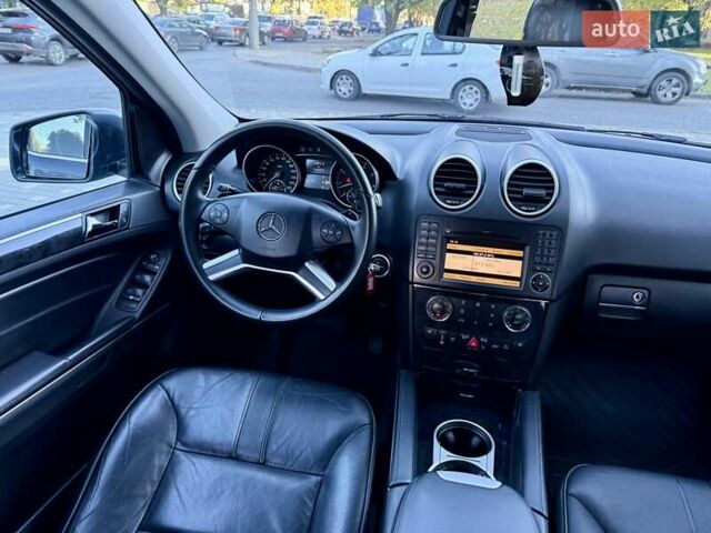 Мерседес М-Класс 2011 в Одессе на Automoto.ua Серый Мерседес М-Класс, объемом двигателя 3.5 л и пробегом 163 тыс. км за 13900 $, фото 67 на Automoto.ua