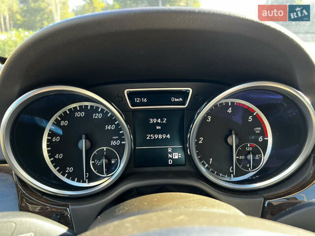 Сірий Мерседес М-Клас, об'ємом двигуна 2.99 л та пробігом 259 тис. км за 21300 $, фото 37 на Automoto.ua