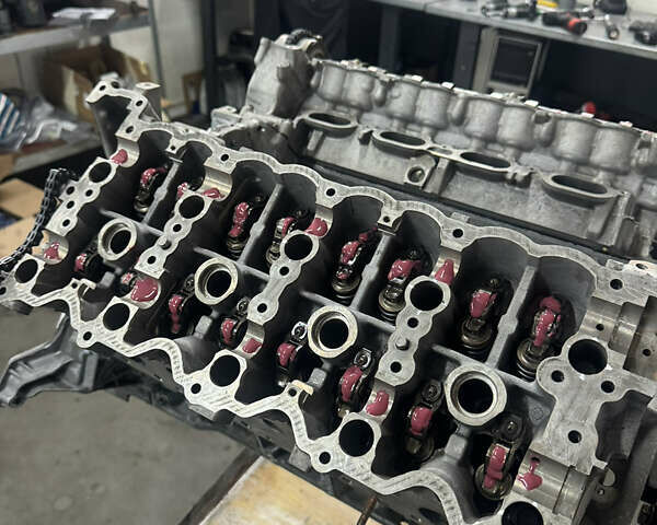 Сірий Мерседес М-Клас, об'ємом двигуна 5.46 л та пробігом 203 тис. км за 55000 $, фото 44 на Automoto.ua