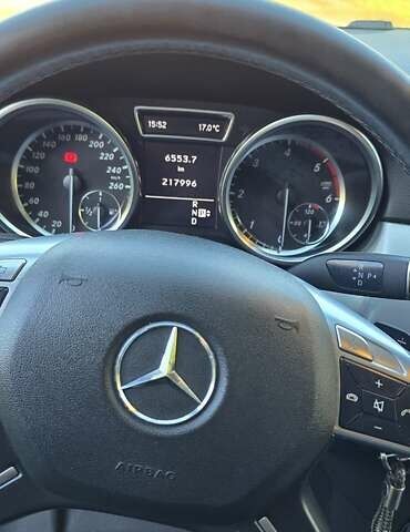 Сірий Мерседес М-Клас, об'ємом двигуна 2.14 л та пробігом 217 тис. км за 19000 $, фото 6 на Automoto.ua