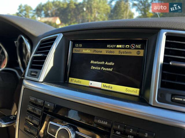 Сірий Мерседес М-Клас, об'ємом двигуна 2.99 л та пробігом 259 тис. км за 21300 $, фото 34 на Automoto.ua