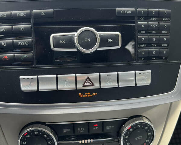 Серый Мерседес М-Класс, объемом двигателя 2.99 л и пробегом 332 тыс. км за 16800 $, фото 38 на Automoto.ua