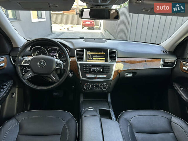 Серый Мерседес М-Класс, объемом двигателя 2.99 л и пробегом 245 тыс. км за 18999 $, фото 41 на Automoto.ua