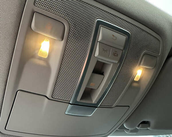 Сірий Мерседес М-Клас, об'ємом двигуна 3.5 л та пробігом 210 тис. км за 20500 $, фото 25 на Automoto.ua