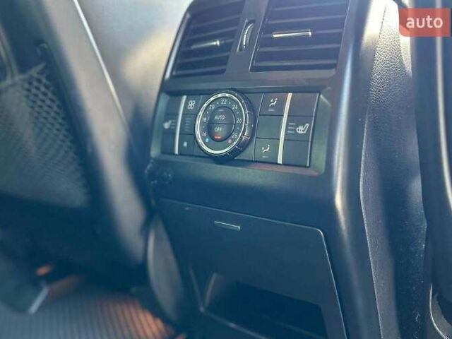 Серый Мерседес М-Класс, объемом двигателя 2.99 л и пробегом 220 тыс. км за 25000 $, фото 18 на Automoto.ua