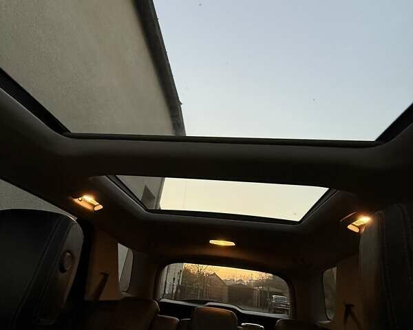 Серый Мерседес М-Класс, объемом двигателя 2.99 л и пробегом 224 тыс. км за 25000 $, фото 10 на Automoto.ua