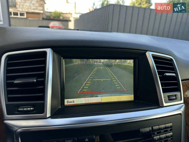 Серый Мерседес М-Класс, объемом двигателя 2.99 л и пробегом 245 тыс. км за 18999 $, фото 50 на Automoto.ua