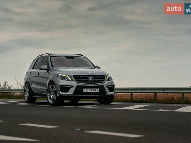 Сірий Мерседес М-Клас, об'ємом двигуна 5.46 л та пробігом 203 тис. км за 55000 $, фото 29 на Automoto.ua