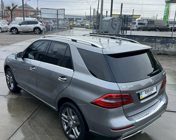 Серый Мерседес М-Класс, объемом двигателя 2.99 л и пробегом 335 тыс. км за 18900 $, фото 40 на Automoto.ua