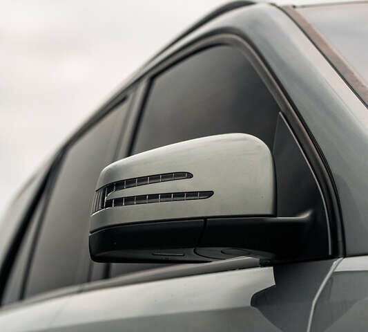 Сірий Мерседес М-Клас, об'ємом двигуна 5.46 л та пробігом 203 тис. км за 55000 $, фото 20 на Automoto.ua