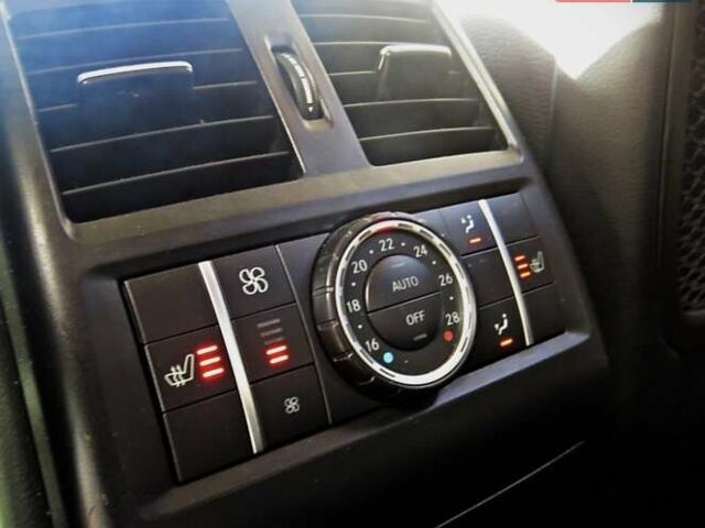 Сірий Мерседес М-Клас, об'ємом двигуна 3 л та пробігом 180 тис. км за 23200 $, фото 4 на Automoto.ua