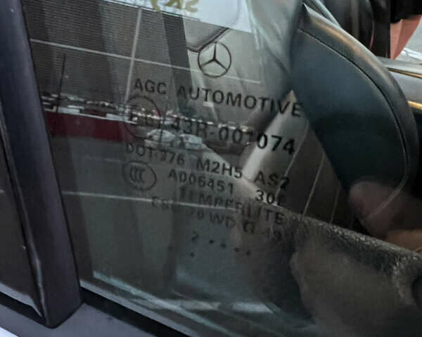 Серый Мерседес М-Класс, объемом двигателя 2.2 л и пробегом 277 тыс. км за 20000 $, фото 34 на Automoto.ua