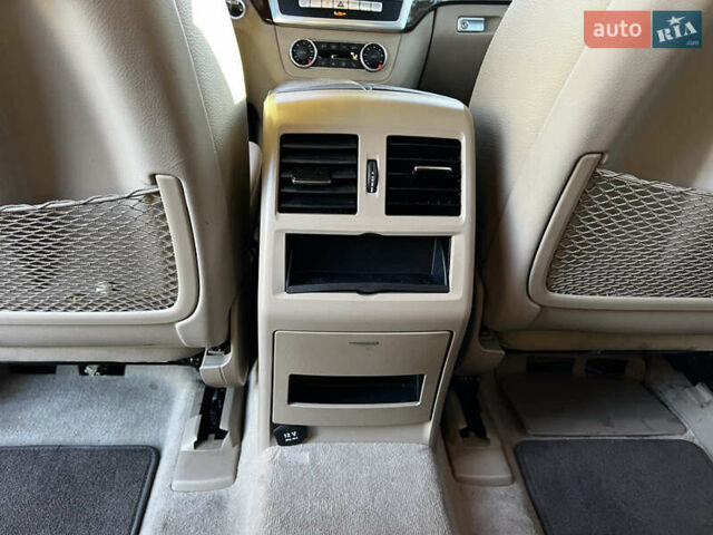 Сірий Мерседес М-Клас, об'ємом двигуна 2.99 л та пробігом 259 тис. км за 21300 $, фото 23 на Automoto.ua